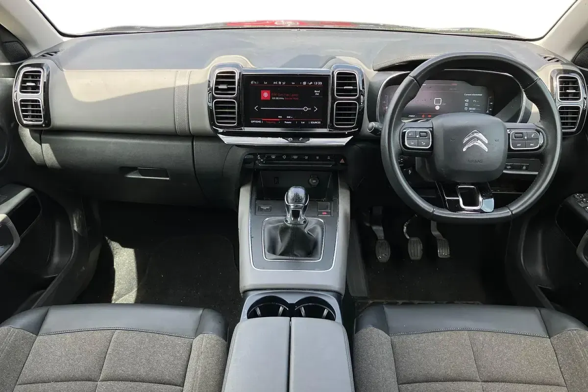 Used Citroën C5 Shine 131 HP (96 kW) 2021 Grey Hatchback