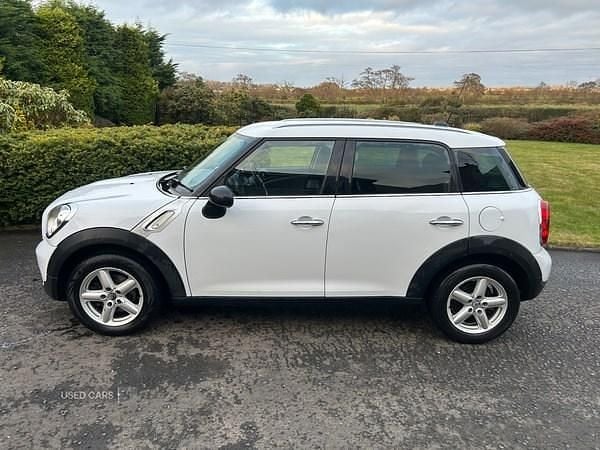 Used Mini One D 90 HP (66 kW) 2012 White Hatchback