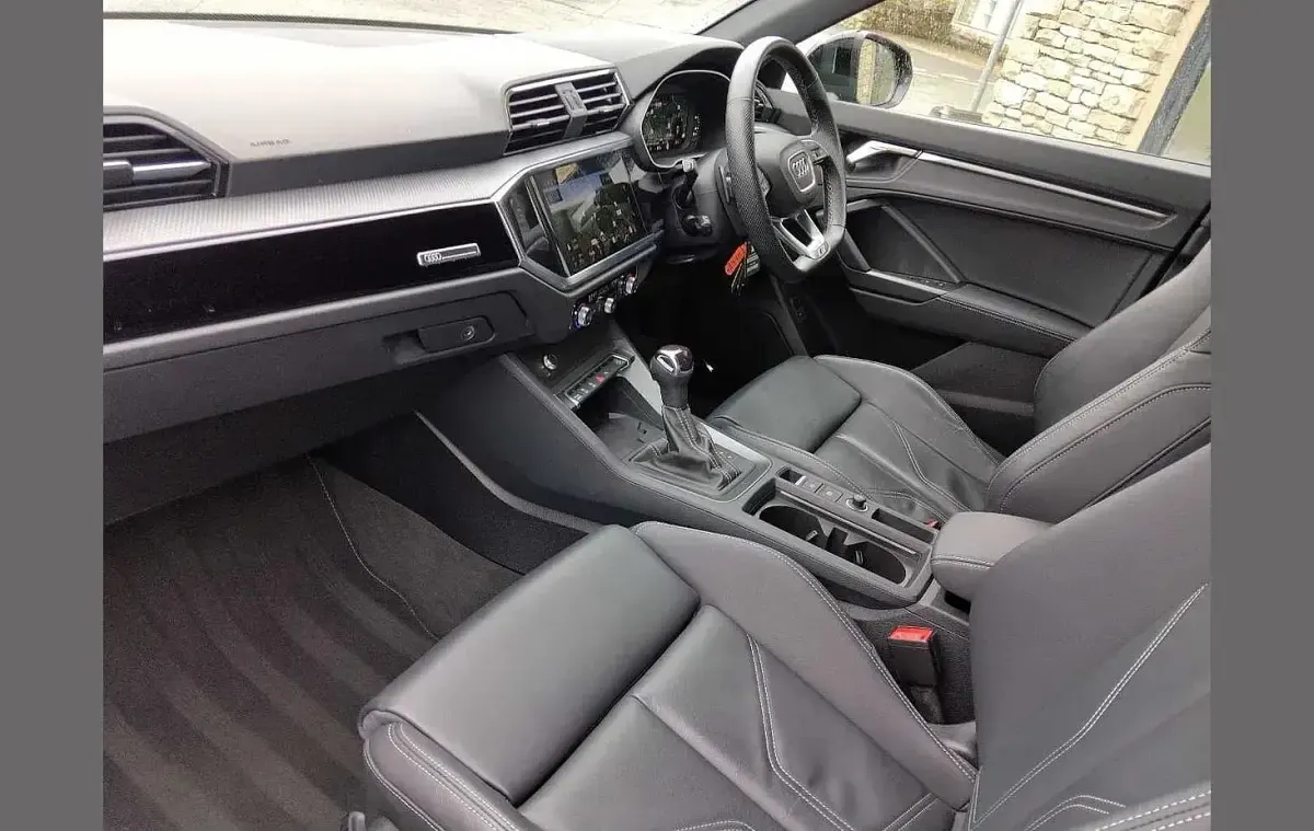 Used Audi Q3 Black Edition 150 HP (110 kW) 2024 Grey SUV