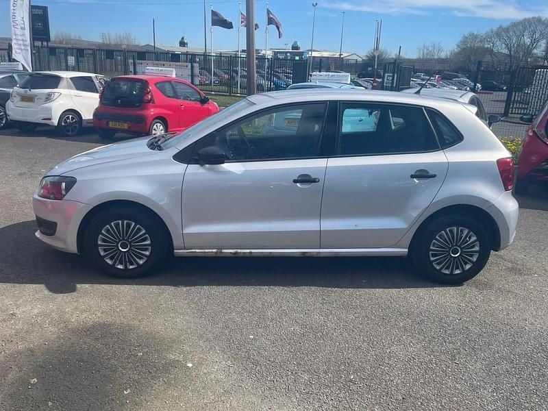 Usado VW Polo S 2010 Prateado Citadino