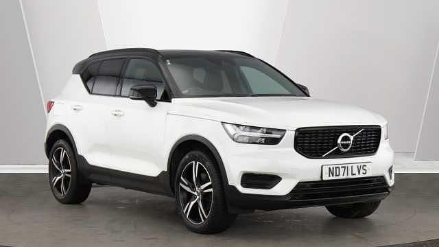 Used Volvo XC40 R-Design 197 HP (144 kW) 2022 SUV