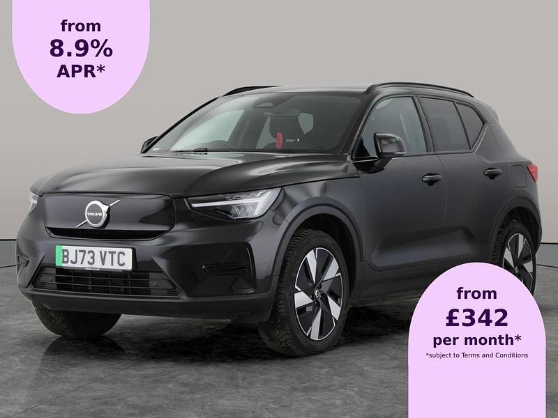 Black Used 2023 Volvo XC40 Core SUV | £23,010 (Fair price) - Image 1/1