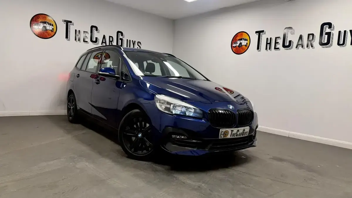Used BMW 220 Sport Line 190 HP (139 kW) 2018 Blue Estate