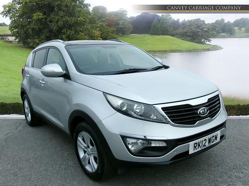 Silver Used 2012 Kia Sportage SUV | £4,700 (Good price) - Image 1/4