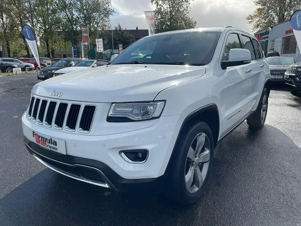 Usado Jeep Grand Cherokee Limited 247 HP (181 kW) 2015 Branco SUV