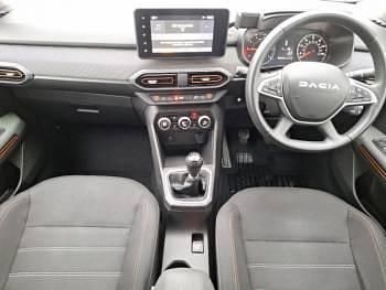 Begagnad Dacia Sandero Journey 91 HK (66 kW) 2023 Grå Halvkombi