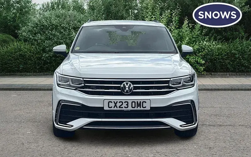 Used VW Tiguan R-line 150 HP (110 kW) 2023 White SUV