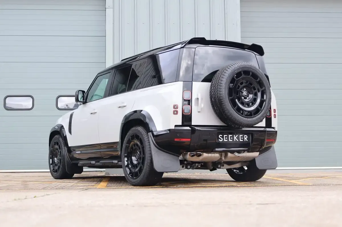 New Land Rover Defender 2026 Grey SUV