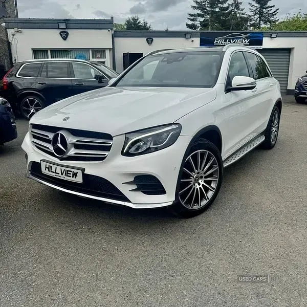 Used Mercedes GLC350 AMG line 2017 White Estate