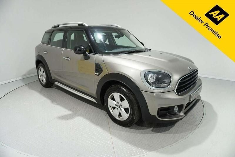 Used Mini Cooper D Countryman 150 HP (110 kW) 2017 Silver SUV