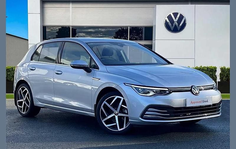 Used VW Golf VIII Style 128 HP (94 kW) 2021 Silver Hatchback