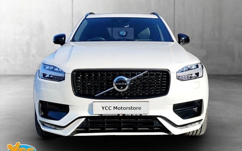 Used Volvo XC90 R-Design Pro 235 HP (172 kW) 2021 SUV