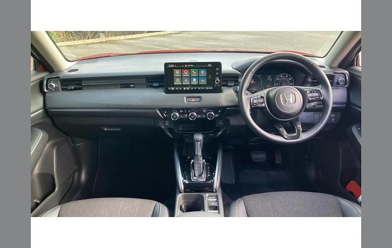 Used Honda HR-V Advance 131 HP (96 kW) 2024 Red SUV