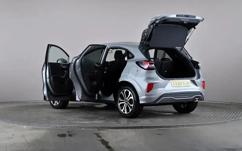 Used Ford Puma ST-Line 125 HP (91 kW) 2023 Silver SUV