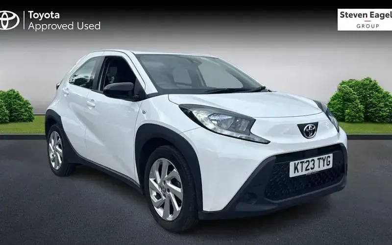 Usado Toyota Aygo X PURE 72 CV (52 kW) 2025 SUV