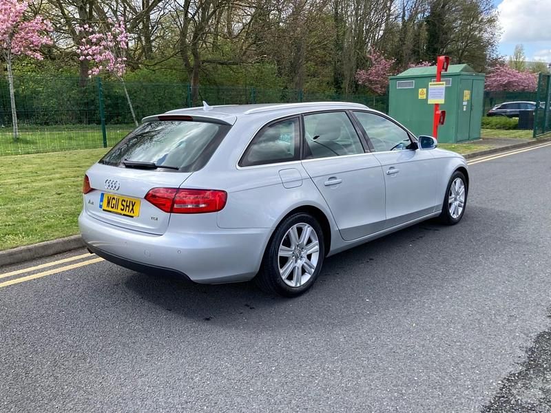 Begagnad Audi A4 2011 Silver Kombi