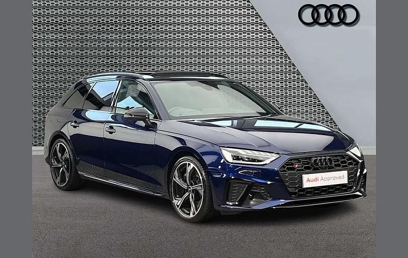 Used Audi S4 Black Edition 336 HP (247 kW) 2024 Blue Estate