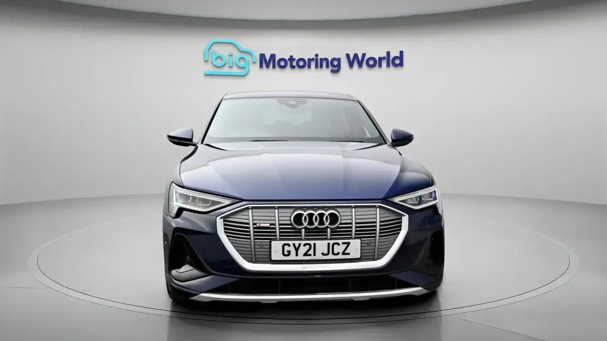 Used Audi e-tron S-Line 300 kW (408 HP) 2021 Blue SUV