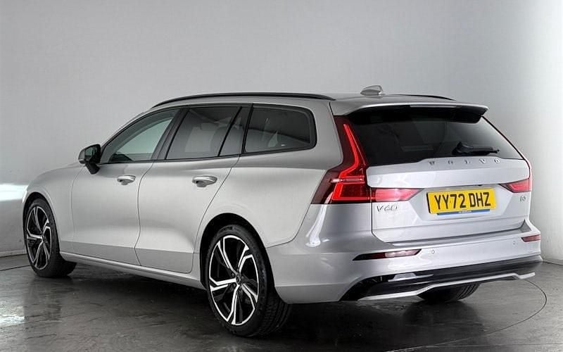 Used Volvo V60 Plus 163 HP (119 kW) 2023 Estate