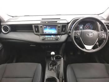 Used Toyota RAV4 Business Edition 143 HP (105 kW) 2016 Silver SUV