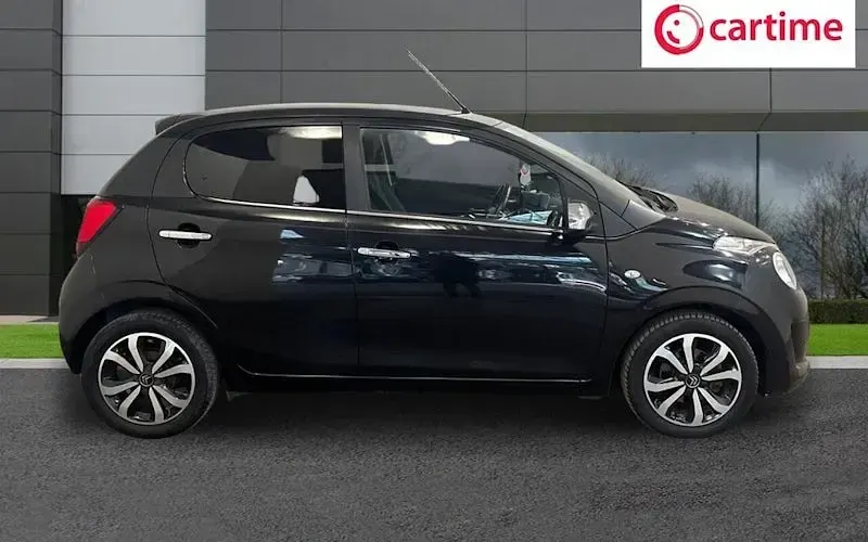 Used Citroën C1 Flair 82 HP (60 kW) 2016 Black Hatchback
