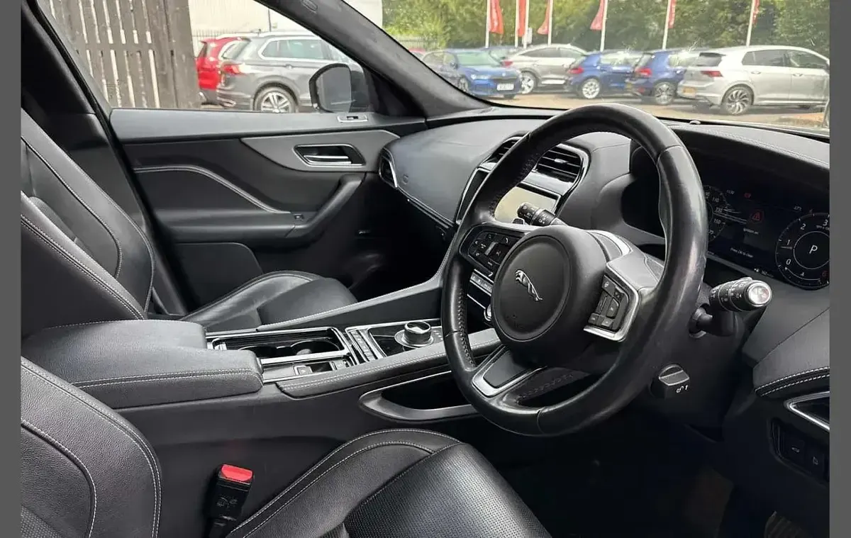 Used Jaguar F-Pace Chequered Flag 237 HP (174 kW) 2020 Grey SUV