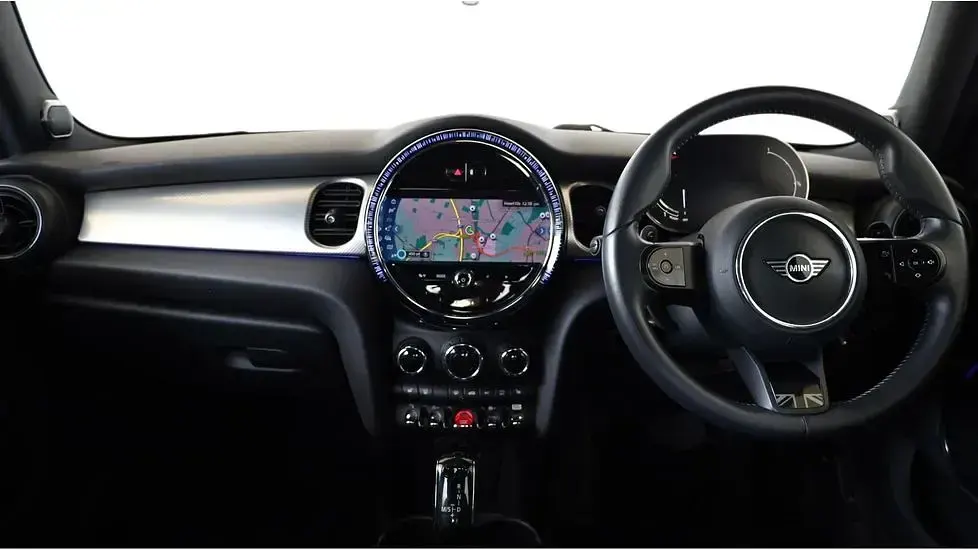 Used Mini Cooper S Exclusive 176 HP (129 kW) 2023 Silver Hatchback