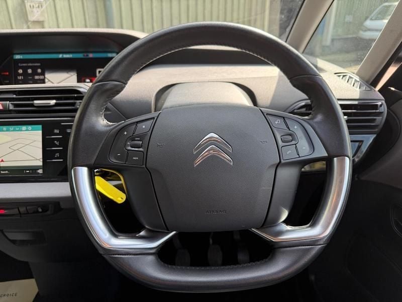 Używany Citroën C4 SpaceTourer Live 127 KM (93 kW) 2021 Szary Minivan