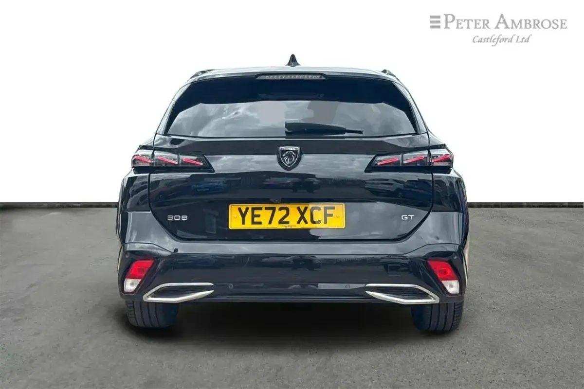 Used Peugeot 308 SW GT 129 HP (94 kW) 2022 Black Estate
