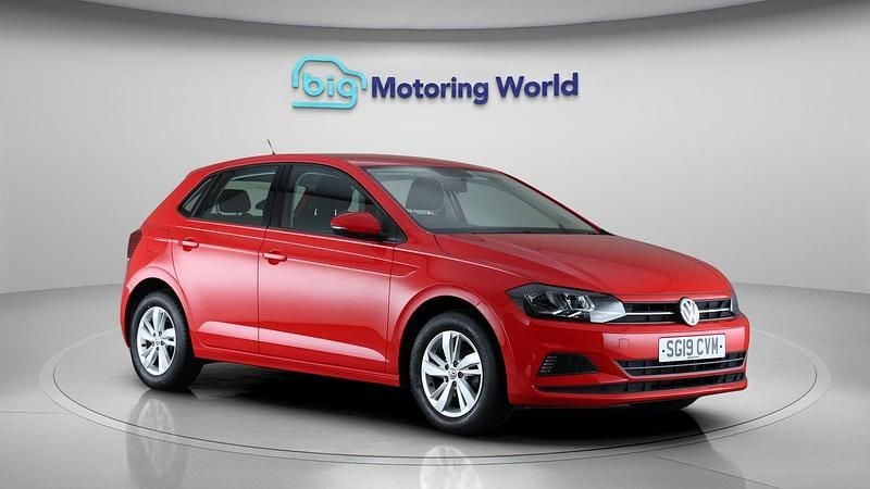Used 2019 VW Polo SE | £12,100 (Good price) - Image 1/4