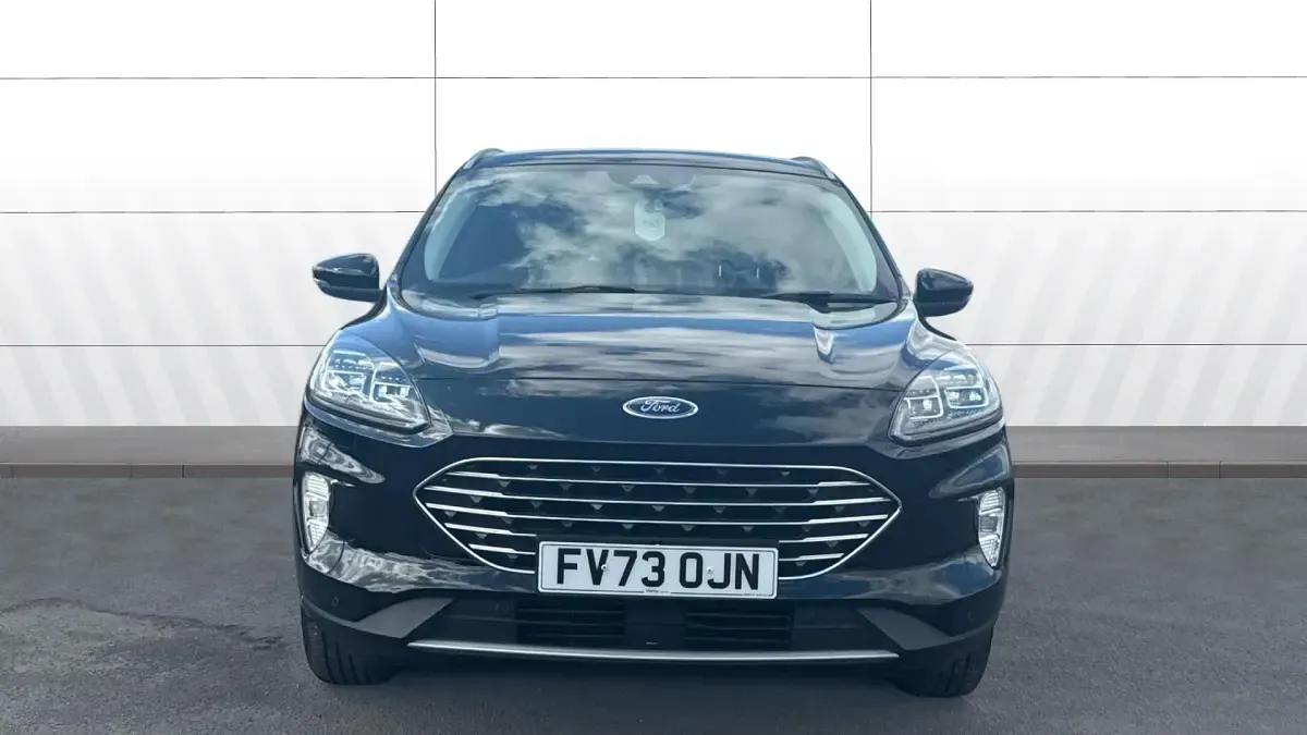 Used Ford Kuga Titanium 150 HP (110 kW) 2023 Black SUV
