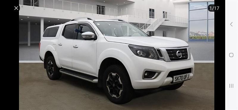 White Used 2020 Nissan Navara Tekna Pickup | £12,990 (Fair price) - Image 1/4