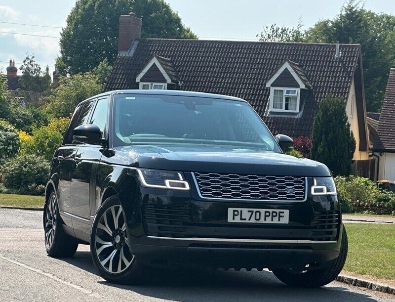 Black Used 2020 Land Rover Range Rover Vogue SE SUV | £28,450 (Good price) - Image 1/4