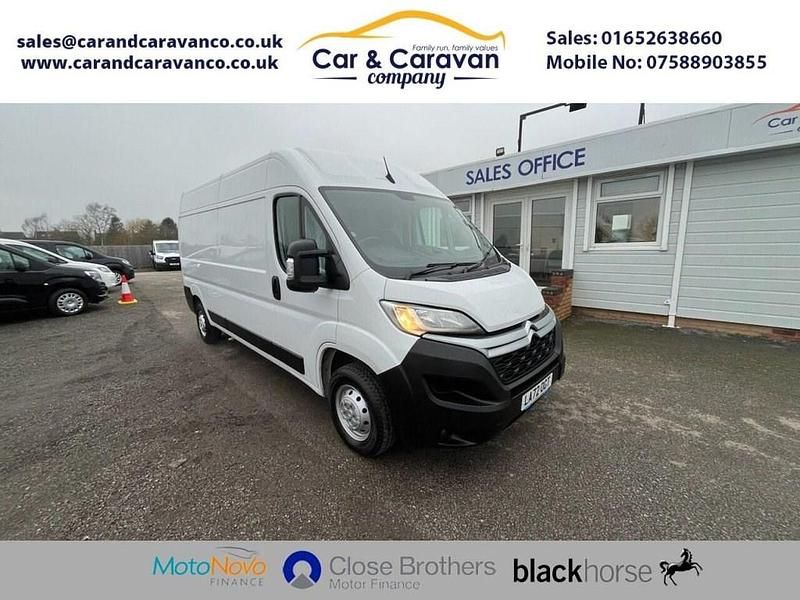 Used Citroën Relay 140 HP (102 kW) 2023 White Van