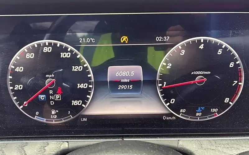 Used Mercedes E300 AMG line 245 HP (180 kW) 2019 White Coupe