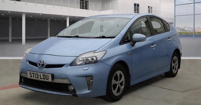 Blue Used 2013 Toyota Prius Hatchback | £6,500 (Fair price) - Image 1/4