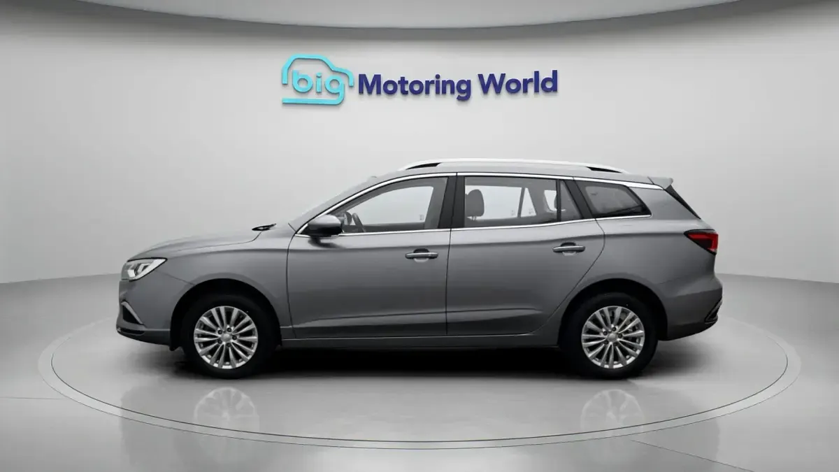 Used MG MG5 EV Exclusive 114 kW (156 HP) 2021 Silver Estate