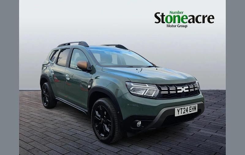 Used Dacia Duster Extreme 150 HP (110 kW) 2024 Green SUV