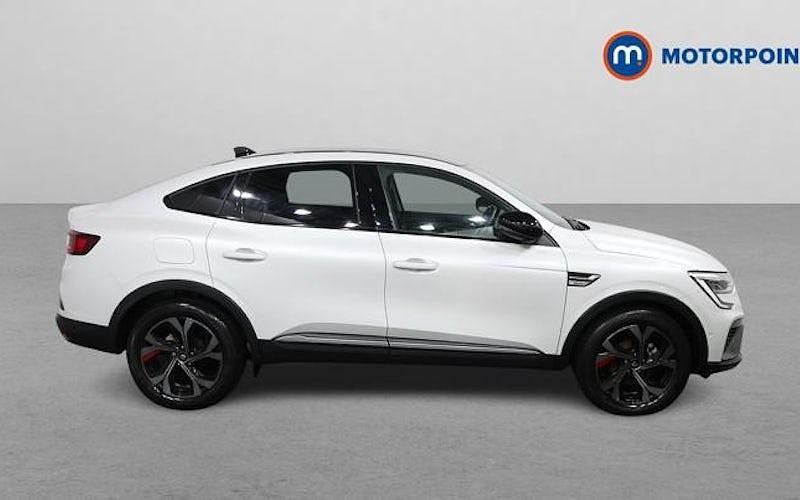 White Used 2022 Renault Arkana R.S. SUV | £18,499 (Fair price) - Image 1/3