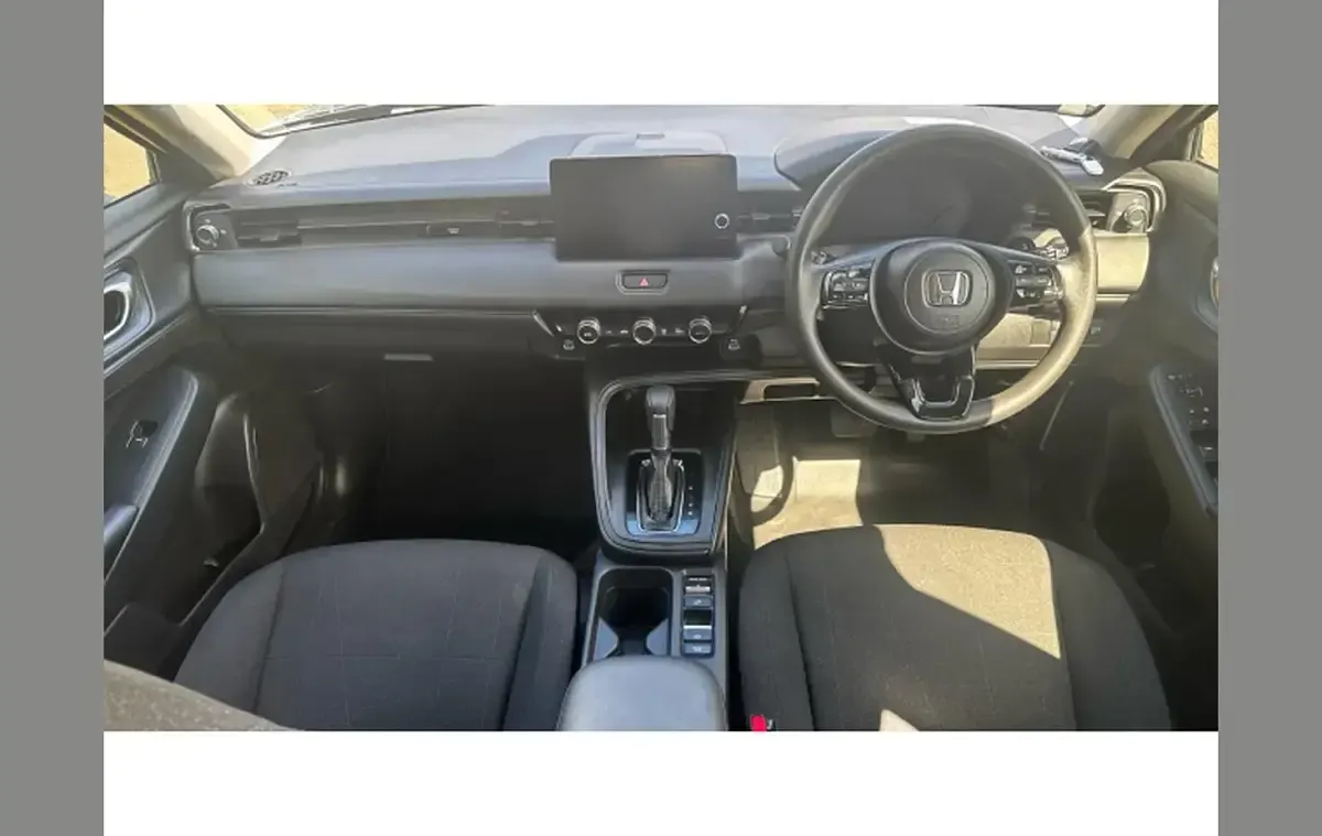 Used Honda HR-V Elegance 131 HP (96 kW) 2023 Grey SUV