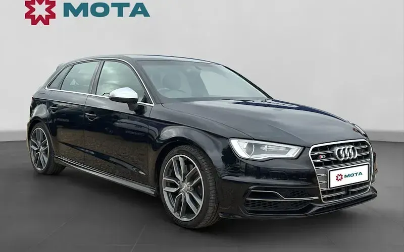 Used Audi S3 Sportback Design 300 HP (220 kW) 2015 Hatchback