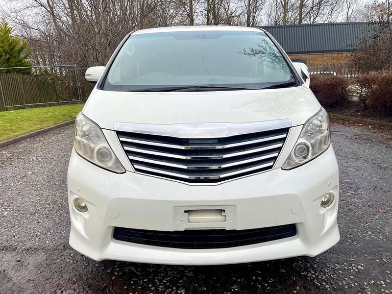 Second-hand Toyota Alphard Edition 2010 Alb Monovolum