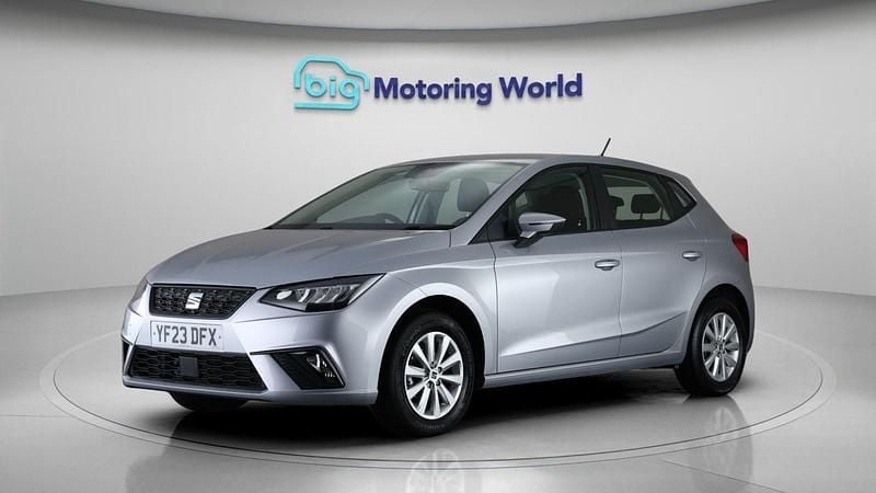 Used Seat Ibiza SE 94 HP (69 kW) 2023 Silver Hatchback