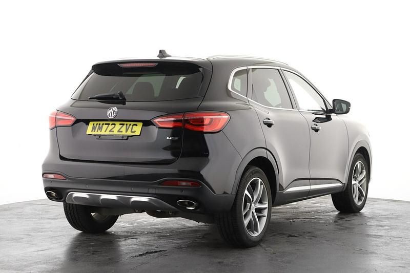 Used MG HS Exclusive 162 HP (119 kW) 2023 Black SUV
