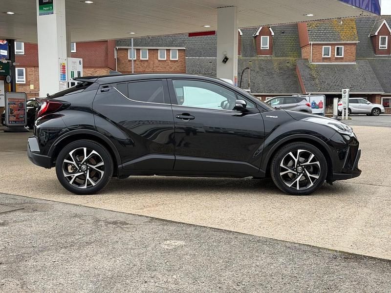 Used Toyota C-HR Design 122 HP (89 kW) 2021 Black SUV