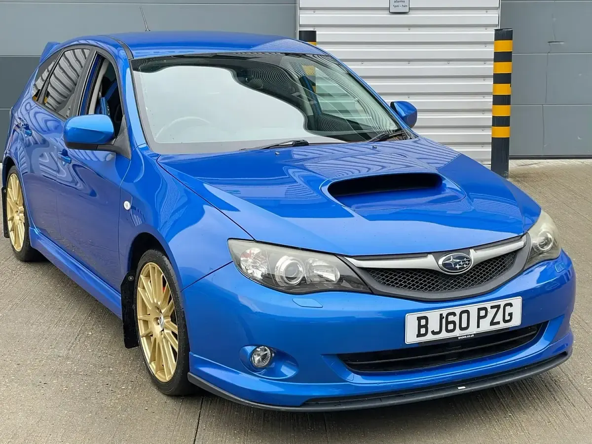 Used Subaru Impreza 2010 Blue Hatchback