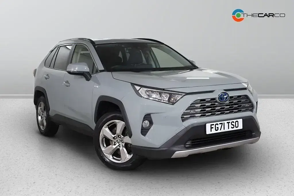Usado Toyota RAV4 Design 2021 Verde Carrinha