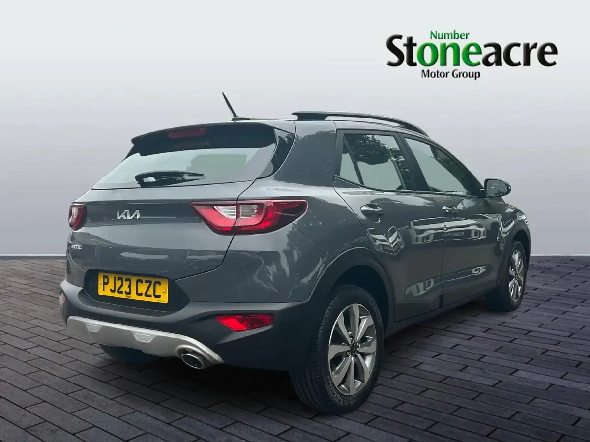 Used Kia Stonic 101 HP (74 kW) 2023 Grey SUV