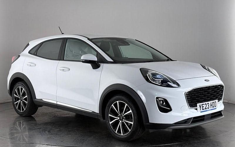 White Used 2023 Ford Puma Gen-E Titanium Hatchback | £13,800 (Good price) - Image 1/3