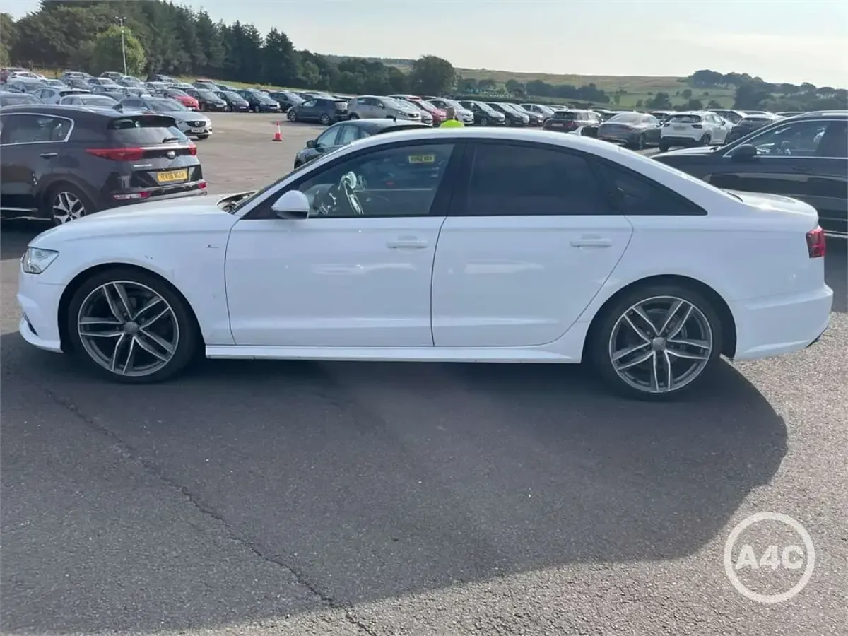 Used Audi A6 Black Edition 190 HP (139 kW) 2016 White Sedan